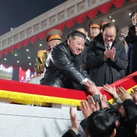 Kim Jong Un oversees massive Pyongyang military parade