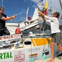South Australian man sails around the world in homemade boat