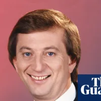 Dennis Cometti was erudite, funny and engaging. His witticisms could fill a library