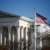 US government asks Supreme Court to allow deportation of Syrian migrants