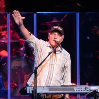 Bruce Johnston Leaves Beach Boys After Six Decades