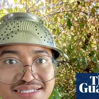 Colander-wearing Pastafarian strains the rules with Queensland driver’s licence photo